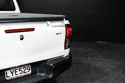 2019 Toyota Hilux - Thumbnail