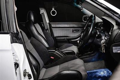 2000 Subaru Legacy - Thumbnail