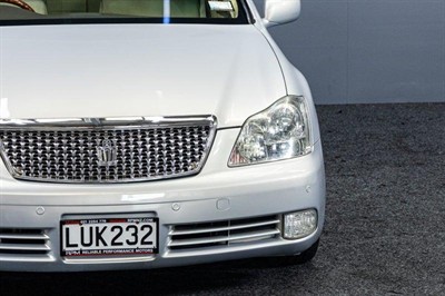 2007 Toyota Crown - Thumbnail