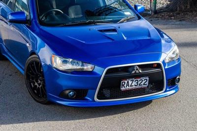 2008 Mitsubishi Galant - Thumbnail