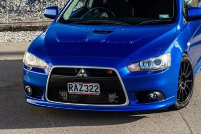 2008 Mitsubishi Galant - Thumbnail