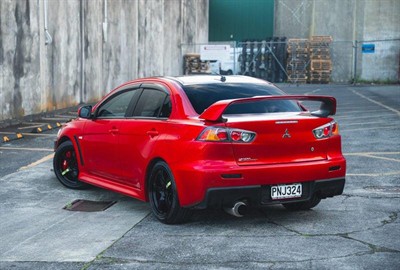 2011 Mitsubishi Lancer - Thumbnail