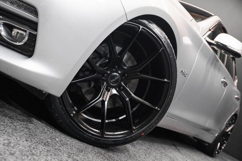 2015 Nissan Skyline