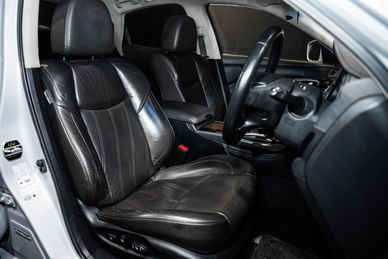 2011 Nissan Fuga