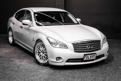 2011 Nissan Fuga - Thumbnail