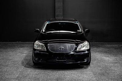 2004 Toyota Crown - Thumbnail