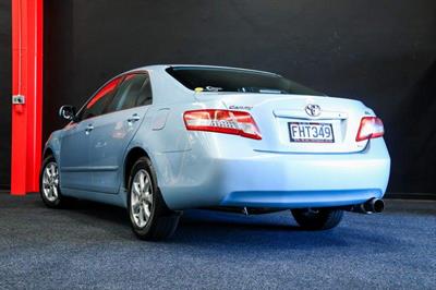 2010 Toyota Camry - Thumbnail