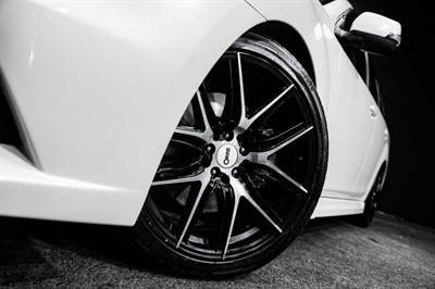 2012 Subaru Legacy - Thumbnail