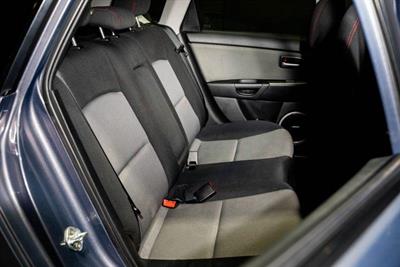 2007 Mazda Axela - Thumbnail