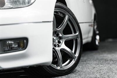 1999 Toyota Aristo - Thumbnail
