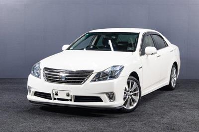 2012 Toyota Crown