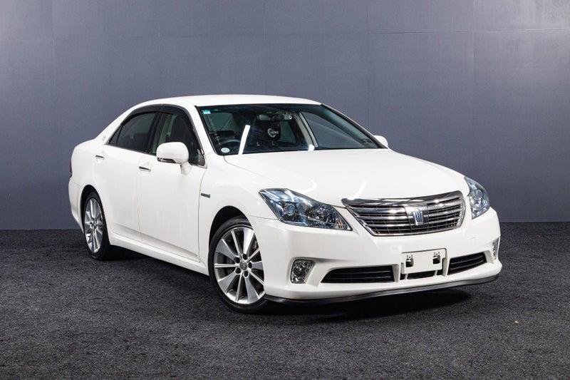 2012 Toyota Crown
