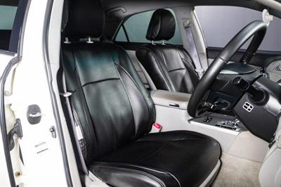 2012 Toyota Crown - Thumbnail
