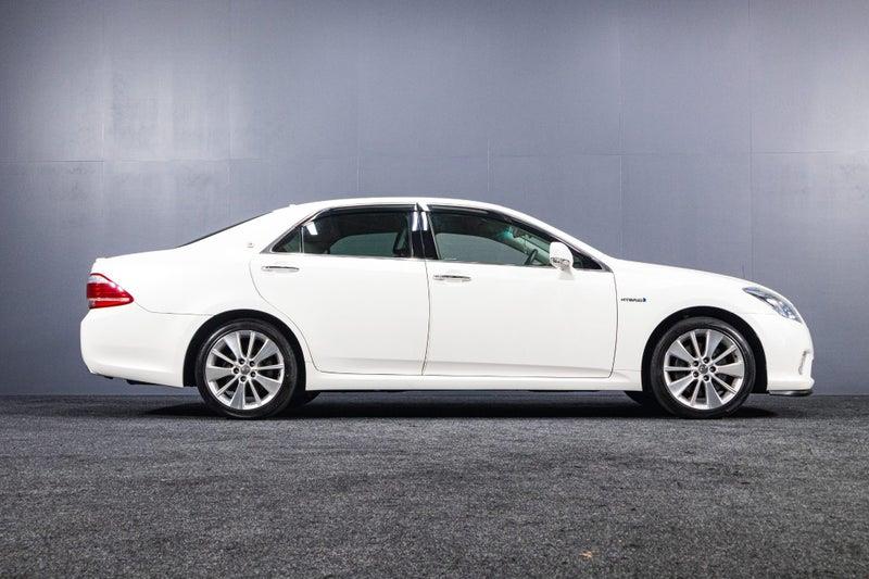2012 Toyota Crown