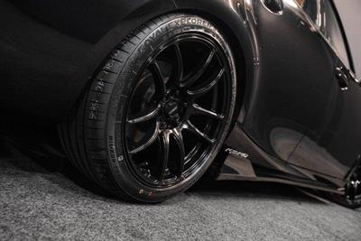 2015 Lexus IS 300h - Thumbnail