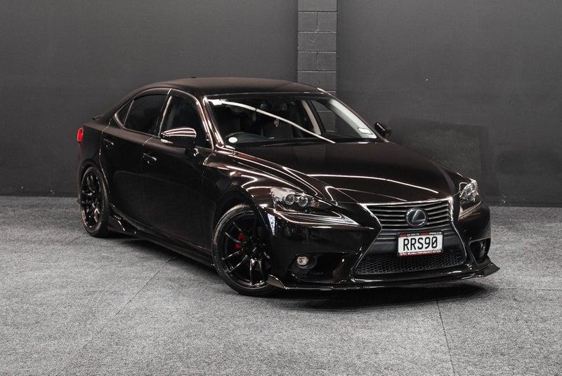 2015 Lexus IS 300h