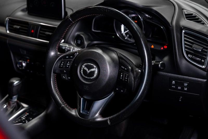 2014 Mazda Axela
