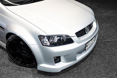 2009 Holden Commodore - Thumbnail