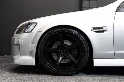 2009 Holden Commodore - Thumbnail