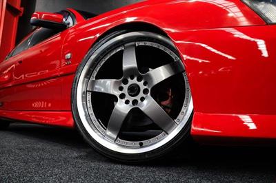 2004 Holden Commodore - Thumbnail