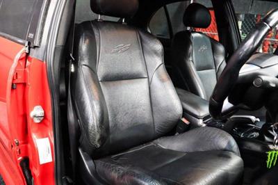 2004 Holden Commodore - Thumbnail