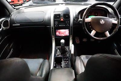 2004 Holden Commodore - Thumbnail