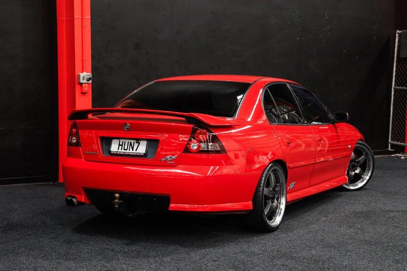 2004 Holden Commodore