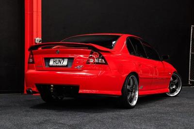 2004 Holden Commodore - Thumbnail
