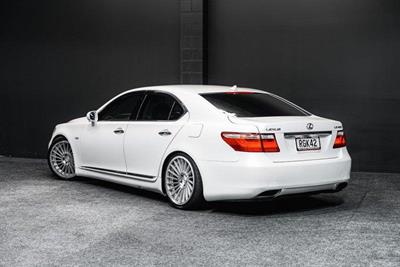 2006 Lexus LS 460 - Thumbnail