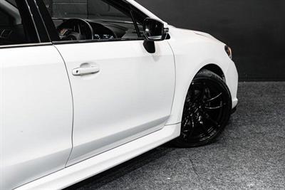 2016 Subaru Levorg - Thumbnail