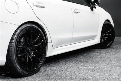 2016 Subaru Levorg - Thumbnail