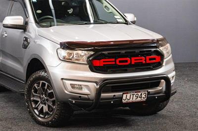 2015 Ford Everest - Thumbnail