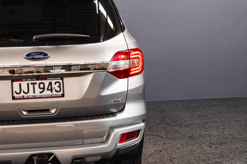 2015 Ford Everest