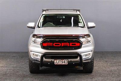 2015 Ford Everest - Thumbnail