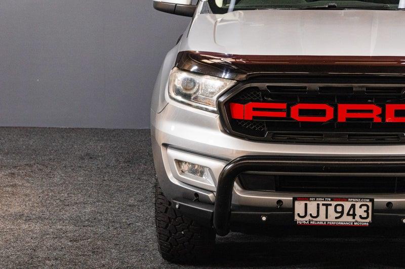 2015 Ford Everest