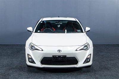 2014 Toyota 86 - Thumbnail