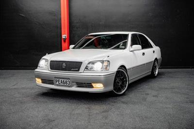 2000 Toyota Crown