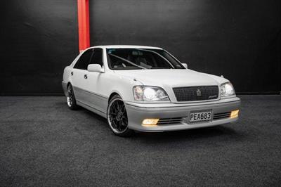 2000 Toyota Crown - Thumbnail