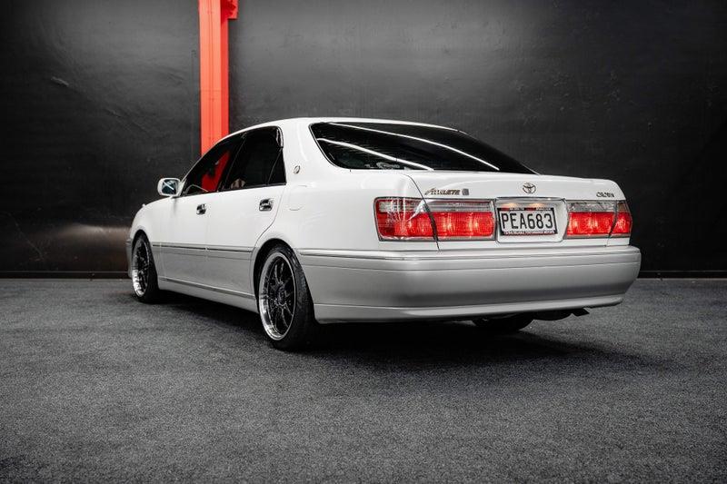 2000 Toyota Crown