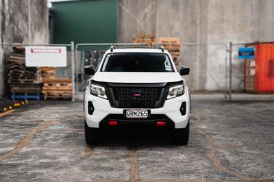 2024 Nissan Navara - Thumbnail