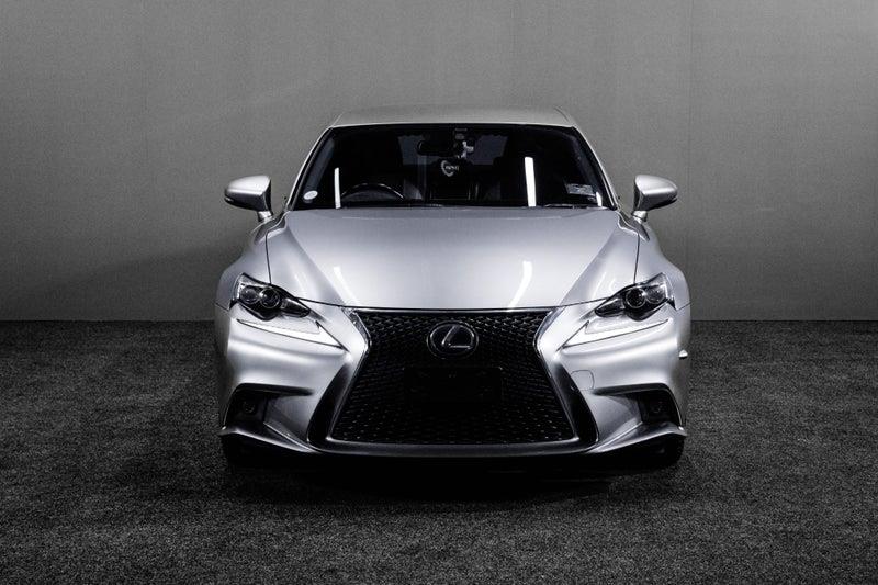 2013 Lexus IS 300h