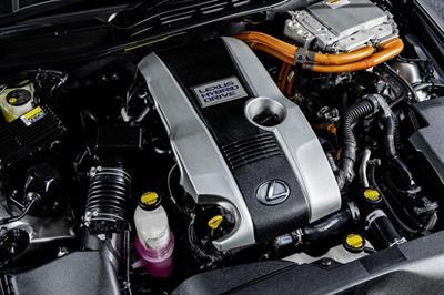 2013 Lexus IS 300h - Thumbnail