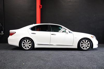 2008 Lexus LS 460 - Thumbnail