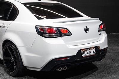 2015 Holden Commodore - Thumbnail
