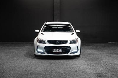 2015 Holden Commodore - Thumbnail