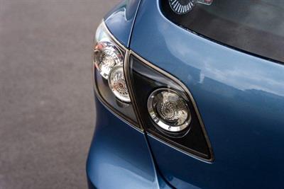 2007 Mazda Axela - Thumbnail