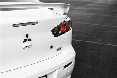 2016 Mitsubishi Lancer - Thumbnail