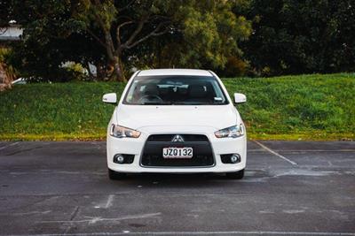 2016 Mitsubishi Lancer - Thumbnail