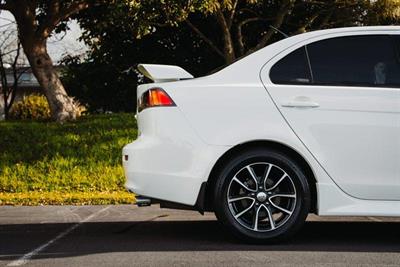 2016 Mitsubishi Lancer - Thumbnail