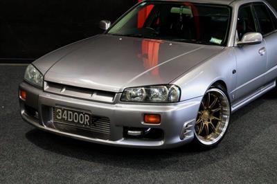 1998 Nissan Skyline - Thumbnail